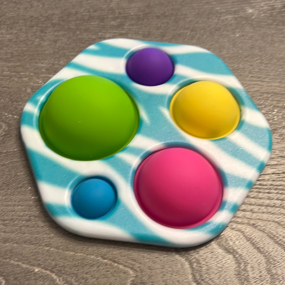 Popper fidget toy